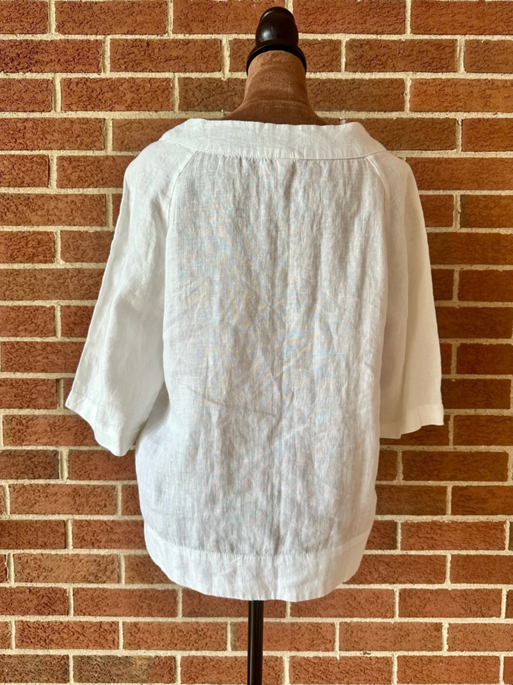 Malvin Germany Linen Tunic Top White, Size M - Picture 5 of 8